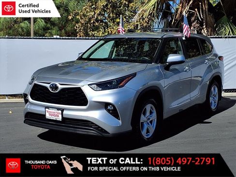 Certified 2023 Toyota Highlander LE image 1