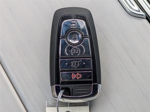 New 2025 Lincoln Navigator Reserve w/ Jet Appearance Package image 29