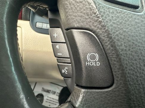 Used 2012 Lexus LS 460 AWD image 32