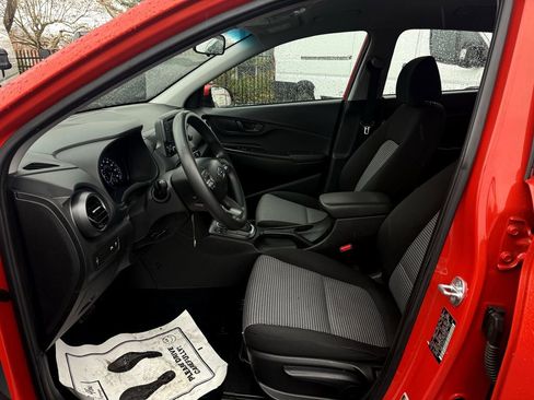 Used 2020 Hyundai Kona SE image 13