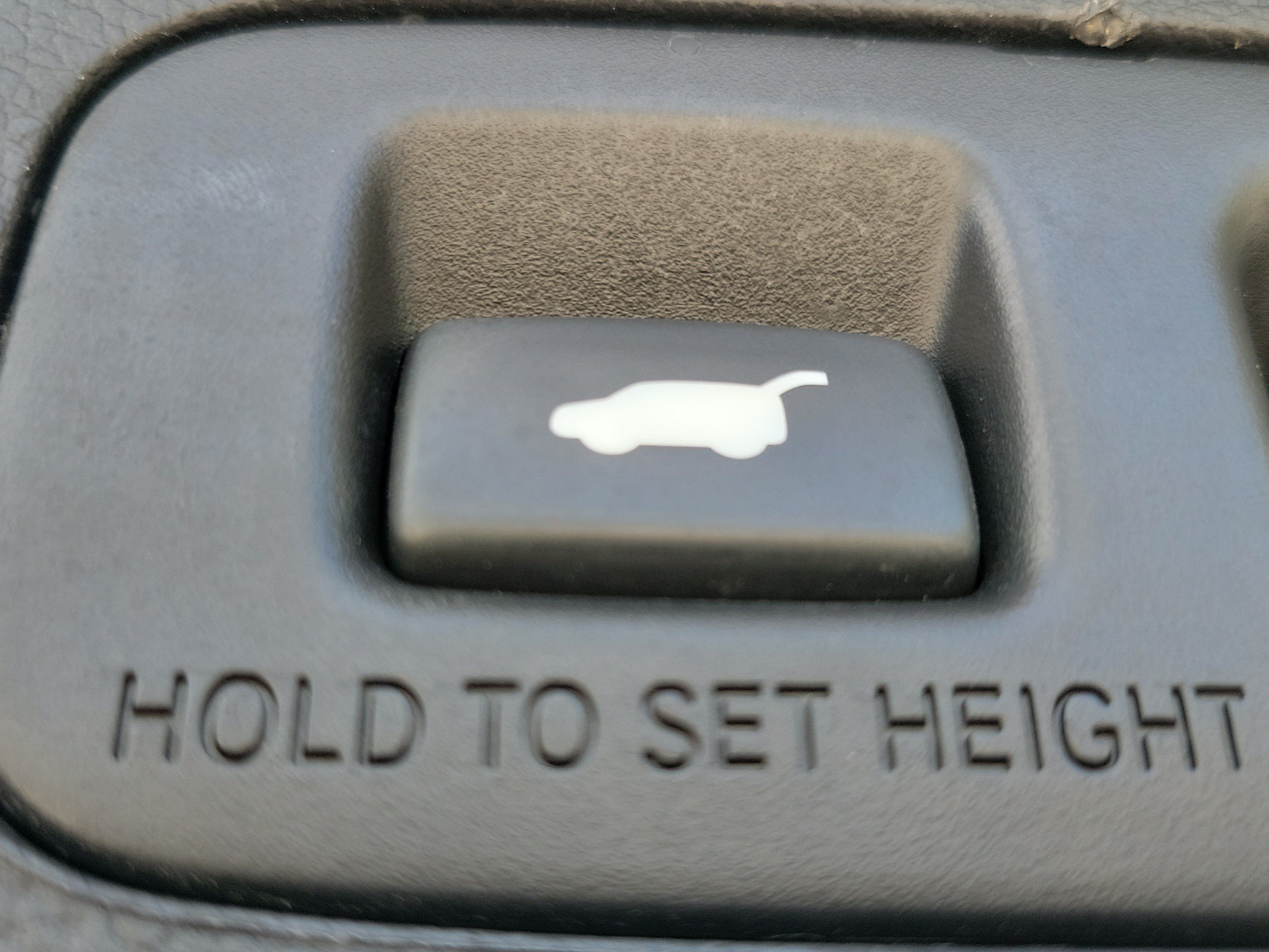 Used 2018 Honda CR-V Touring image 11
