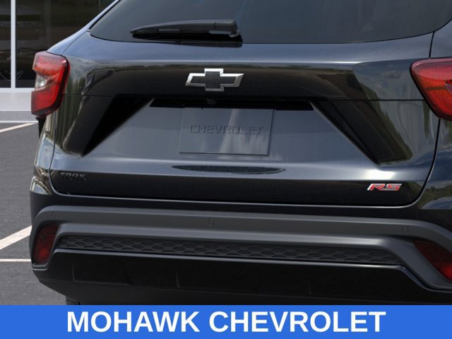 New 2026 Chevrolet Trax RS w/ Driver Confidence Package FWD image 14