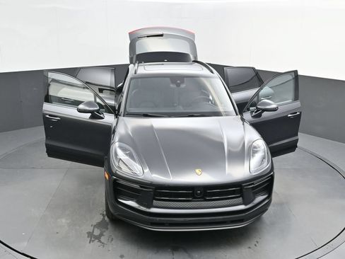 New 2026 Porsche Macan AWD/4WD image 43