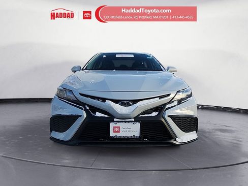 Certified 2024 Toyota Camry SE w/ Cold Weather Package image 8