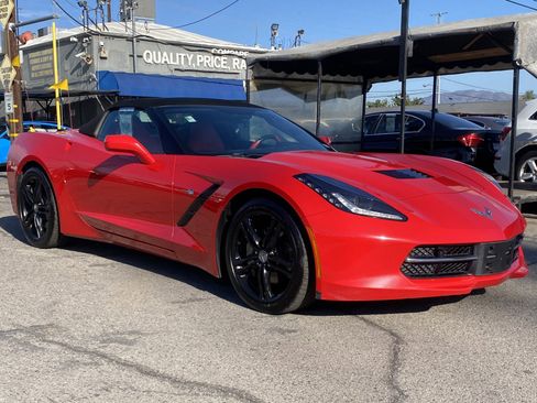 Used 2017 Chevrolet Corvette Stingray Convertible w/ 3LT Preferred Equipment Group image 6
