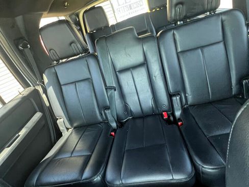 Used 2017 Ford Expedition XLT w/ Equipment Group 201A image 25