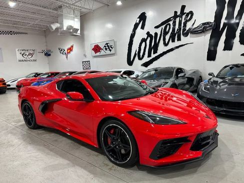 Used 2023 Chevrolet Corvette Stingray Coupe w/ Z51 Performance Package image 21