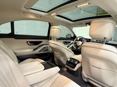 Used 2023 Mercedes-Benz S 500 4MATIC w/ AMG Line image 46