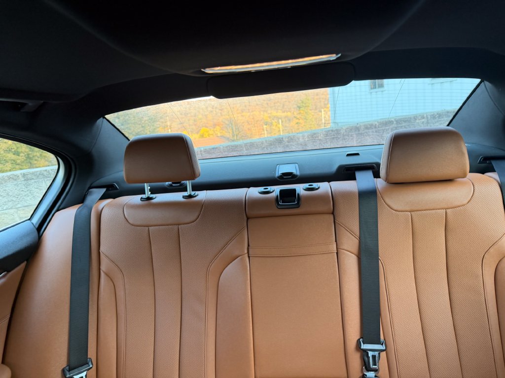 Used 2023 BMW 530i xDrive w/ Premium Package AWD/4WD image 19
