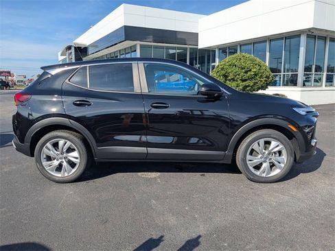 New 2026 Buick Encore GX Preferred image 3
