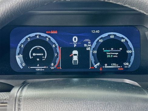 Used 2024 Toyota Tacoma TRD Off-Road image 23