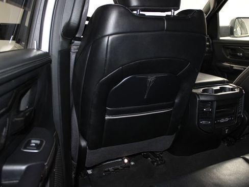 Used 2023 RAM 1500 Limited w/ Body Color Bumper Group image 27