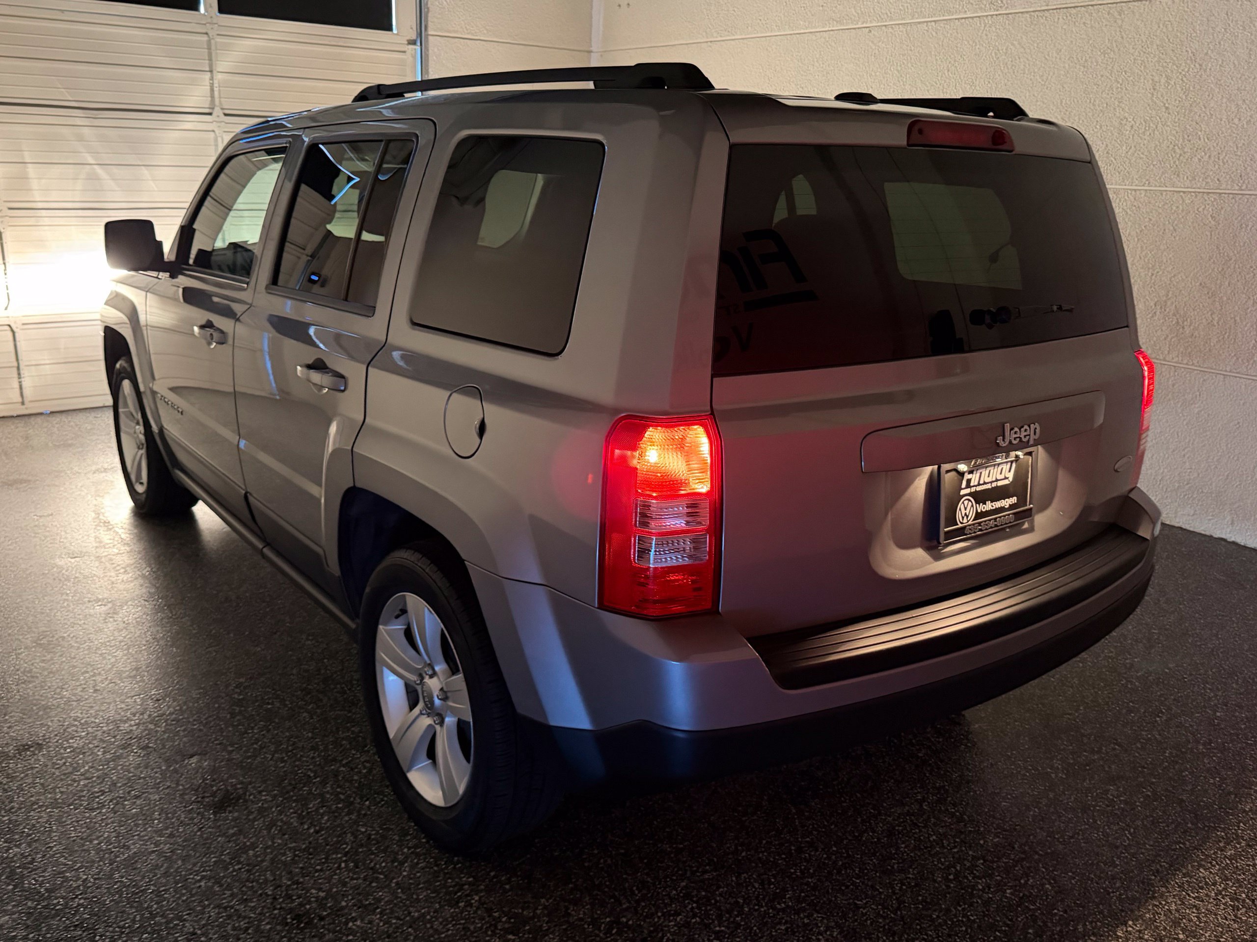 Used 2015 Jeep Patriot Latitude FWD image 42