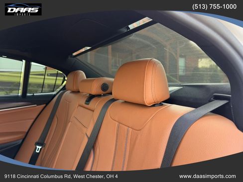 Used 2019 BMW M550i xDrive AWD/4WD image 30