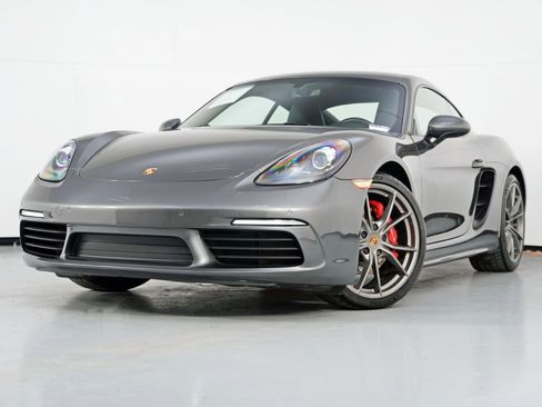 Used 2019 Porsche 718 Cayman S image 42
