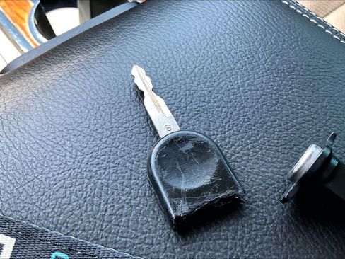 Used 2010 Ford F150 XLT AWD/4WD image 14