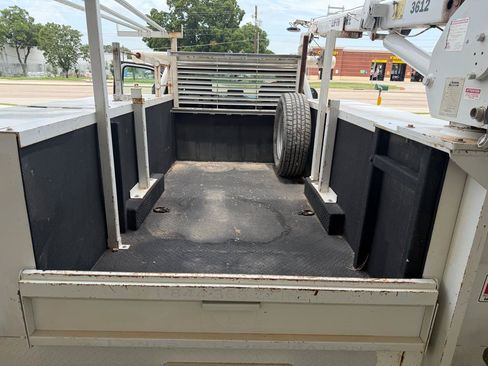 Used 2022 Ford F350 XL w/ Power Equipment Group AWD/4WD image 31
