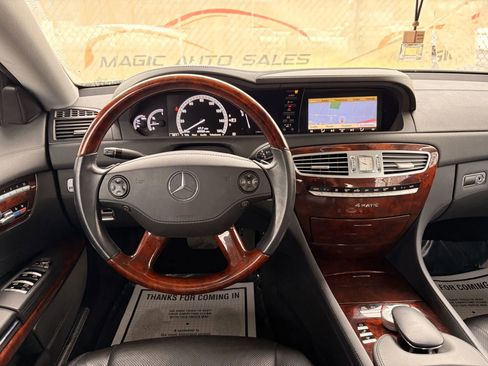 Used 2010 Mercedes-Benz CL 550 4MATIC image 69