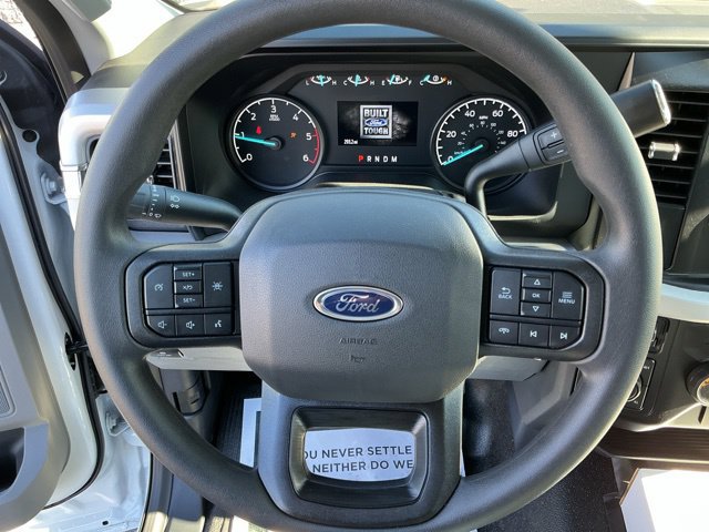 New 2025 Ford F350 XL w/ XL Chrome Package AWD/4WD image 13