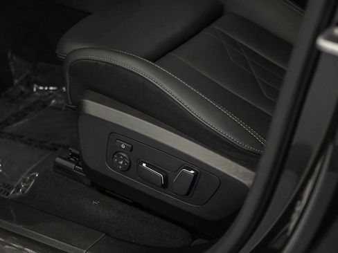 Used 2025 BMW X3 M50 AWD/4WD image 28