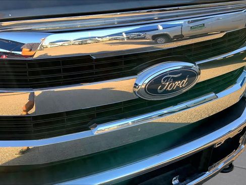 Used 2016 Ford F150 Lariat AWD/4WD image 29