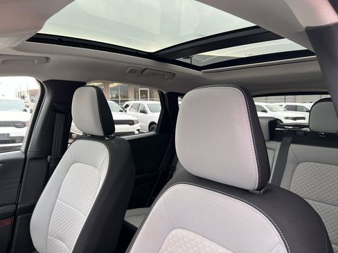 Used 2023 Ford Escape Active w/ Tech Pack #1 image 18