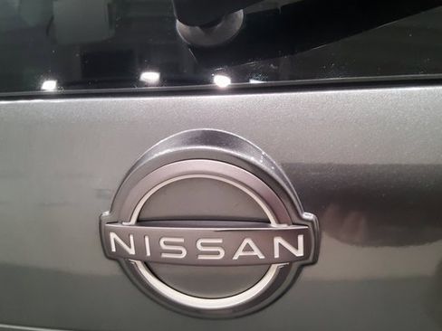 Used 2024 Nissan Rogue SV image 47