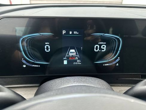 Certified 2024 Kia Sportage X-Line w/ X-Line Premium Package AWD/4WD image 11