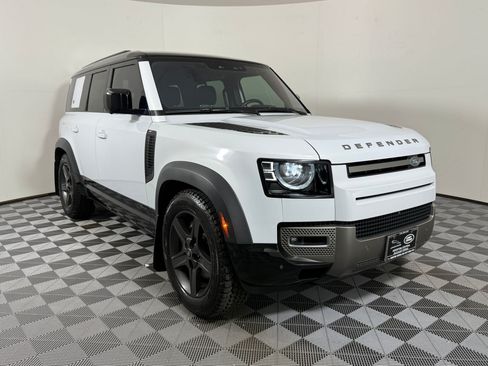Used 2021 Land Rover Defender 110 X-Dynamic SE AWD/4WD image 7