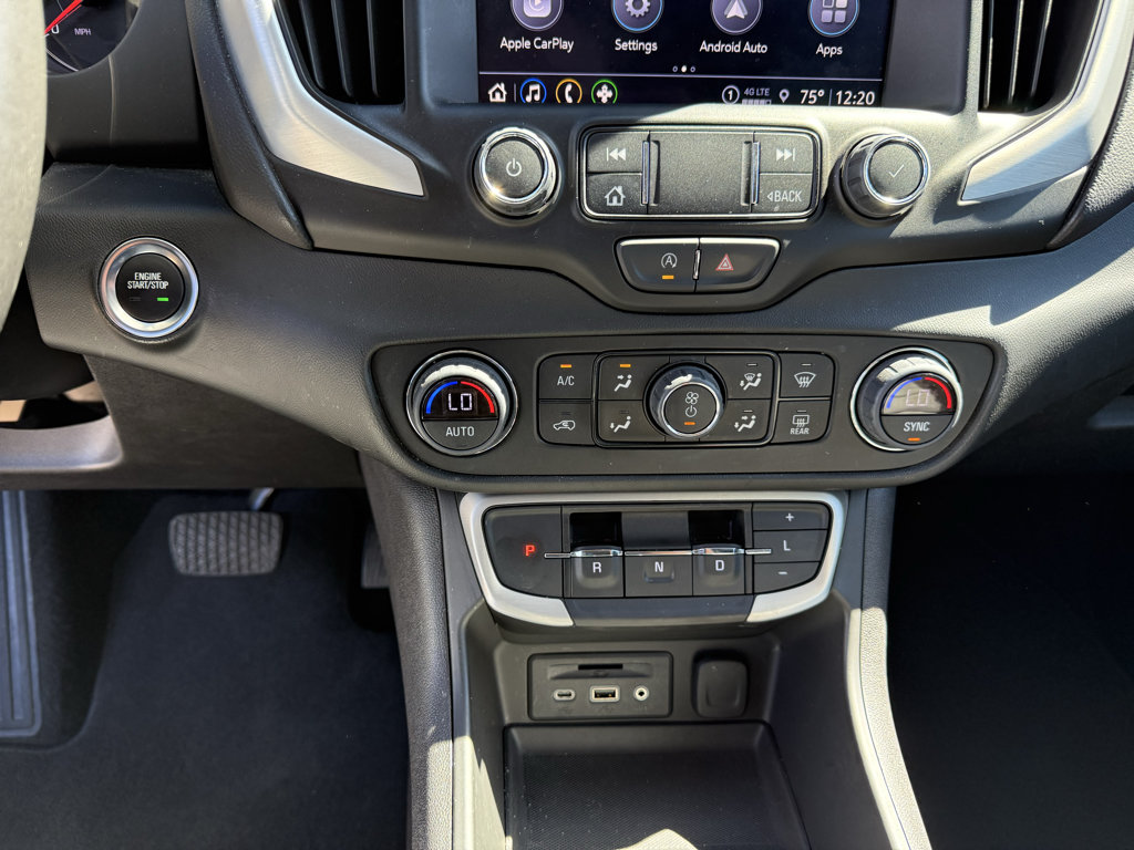 Used 2022 GMC Terrain SLT w/ Tech Package AWD/4WD image 22