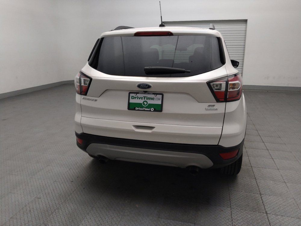 Used 2018 Ford Escape SE FWD image 7