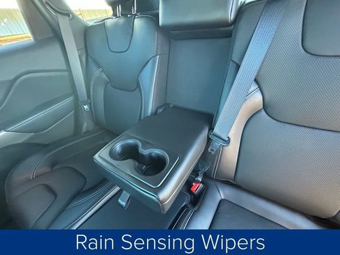 Used 2021 Jeep Cherokee Latitude Lux 80th Anniv w/ Quick Order Package 26U 80TH image 18