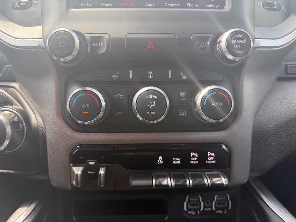 Used 2020 RAM 1500 Big Horn AWD/4WD image 21
