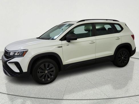 Used 2022 Volkswagen Taos S w/ IQ Drive S Package FWD image 4