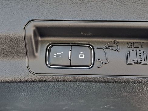 Used 2022 Ford Explorer ST w/ Equipment Group 401A AWD/4WD image 33