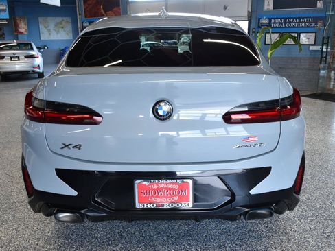 Used 2022 BMW X4 xDrive30i AWD/4WD image 5