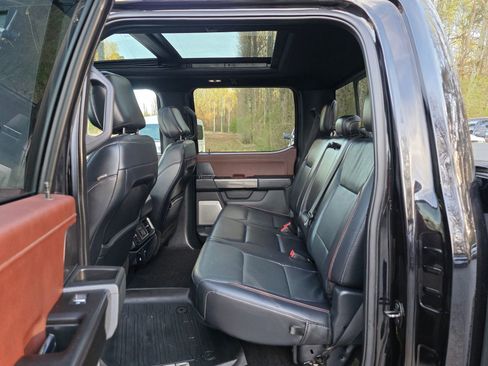 Used 2021 Ford F150 Lariat w/ Equipment Group 502A High image 27