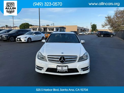Used 2013 Mercedes-Benz C 300 4MATIC Sedan image 2
