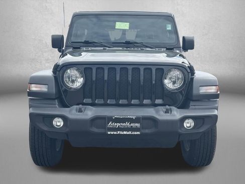Used 2022 Jeep Wrangler Unlimited Sport w/ Sun And Sound Package AWD/4WD image 3