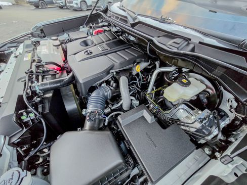 Used 2024 Toyota Tundra SR5 image 38