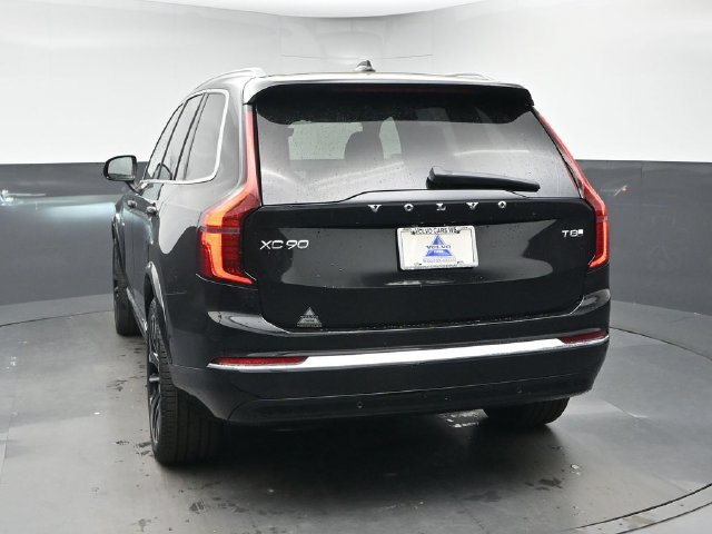 New 2026 Volvo XC90 T8 Plus AWD/4WD image 6