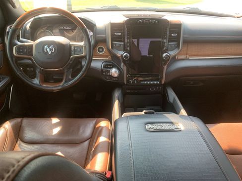 Used 2019 RAM 1500 Limited AWD/4WD image 17