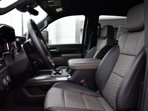 Used 2026 Chevrolet Silverado 2500 ZR2 image 13