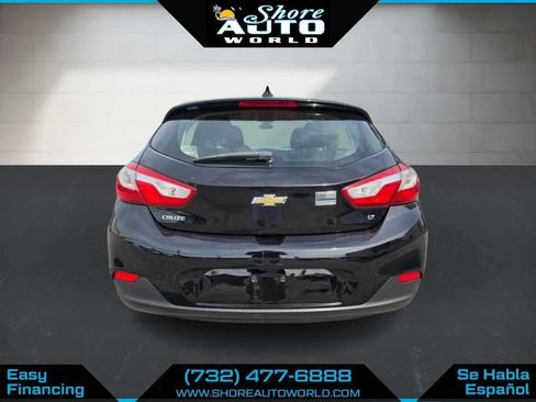 Used 2017 Chevrolet Cruze LT w/ Convenience Package FWD image 6