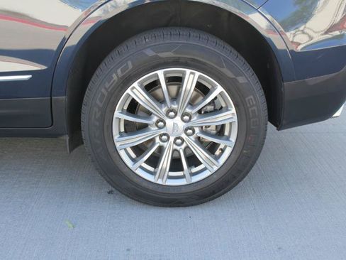 Used 2017 Cadillac XT5 Luxury w/ Driver Awareness Package FWD image 47