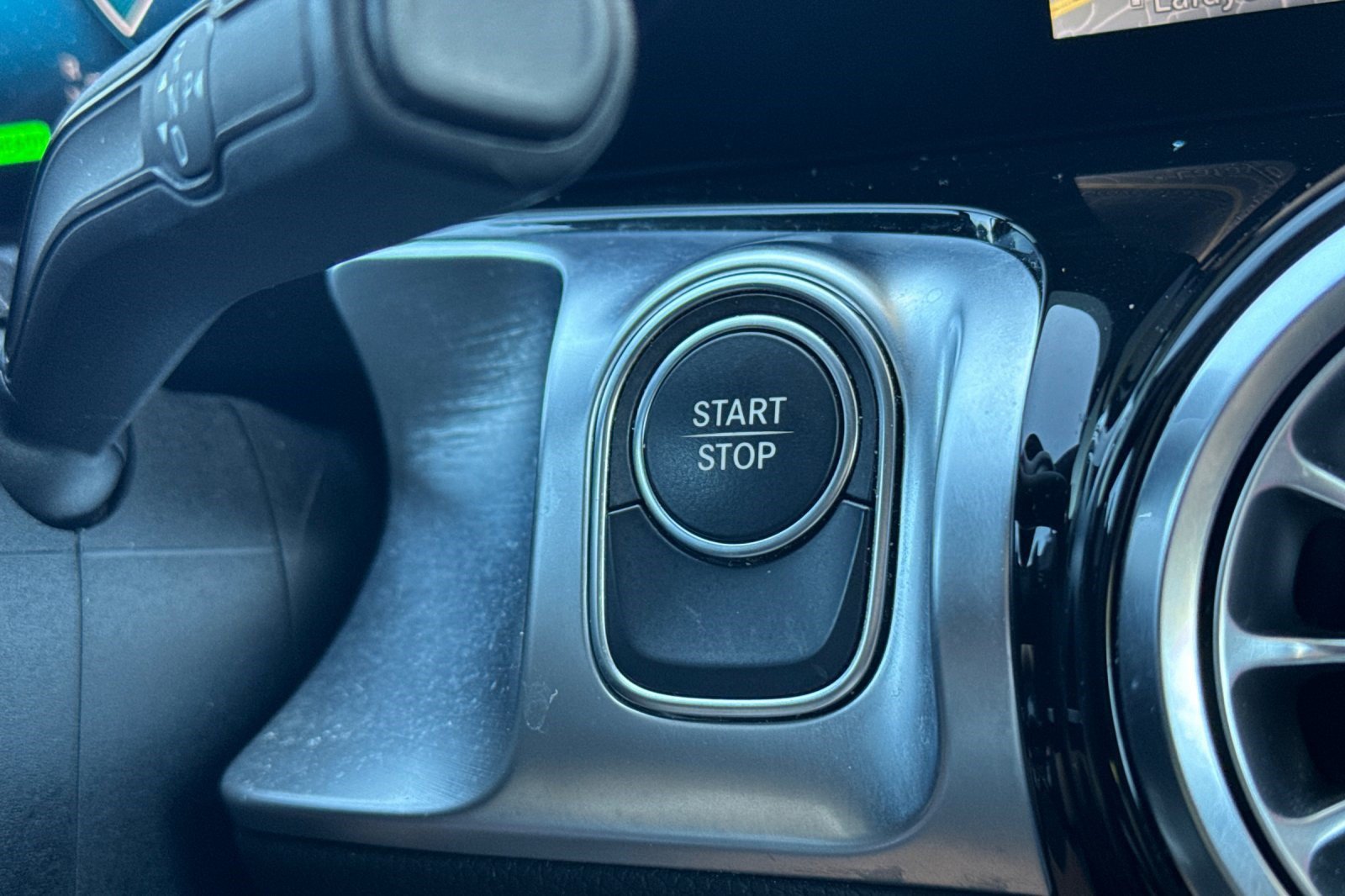 Certified 2023 Mercedes-Benz EQB 300 4MATIC image 17