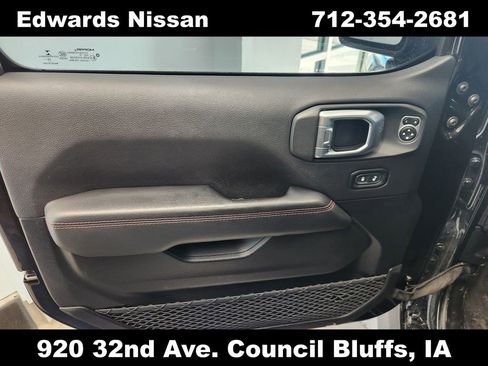 Used 2020 Jeep Gladiator Rubicon image 16