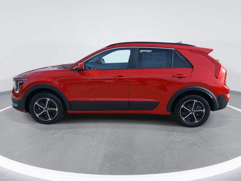 New 2026 Kia Niro LX image 8