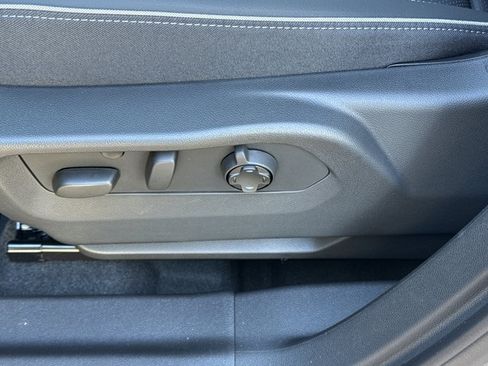 New 2026 Buick Envision Avenir AWD/4WD image 18