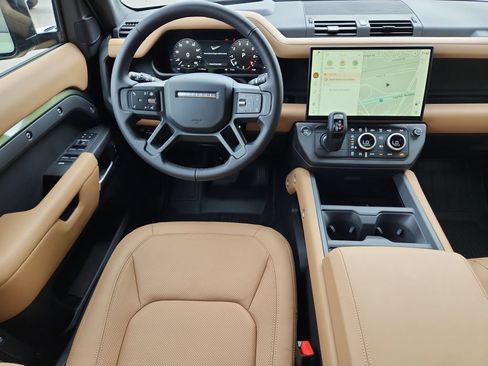 New 2026 Land Rover Defender 110 X-Dynamic SE AWD/4WD image 4